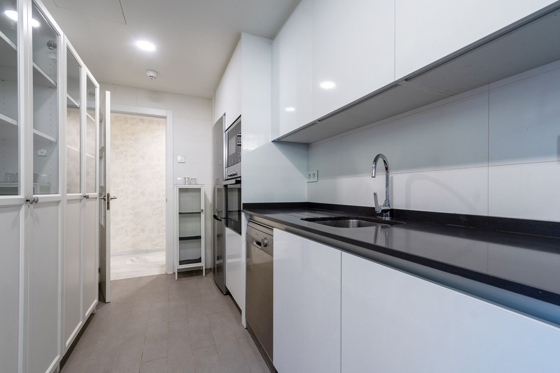 Apartment in Marbella, Cañada Homes, Marbella, 6/12