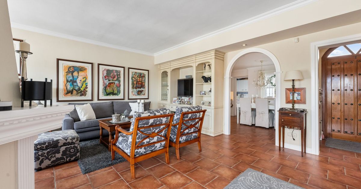 Townhouse in Nueva Andalucía, Nueva Andalucía, 10/12