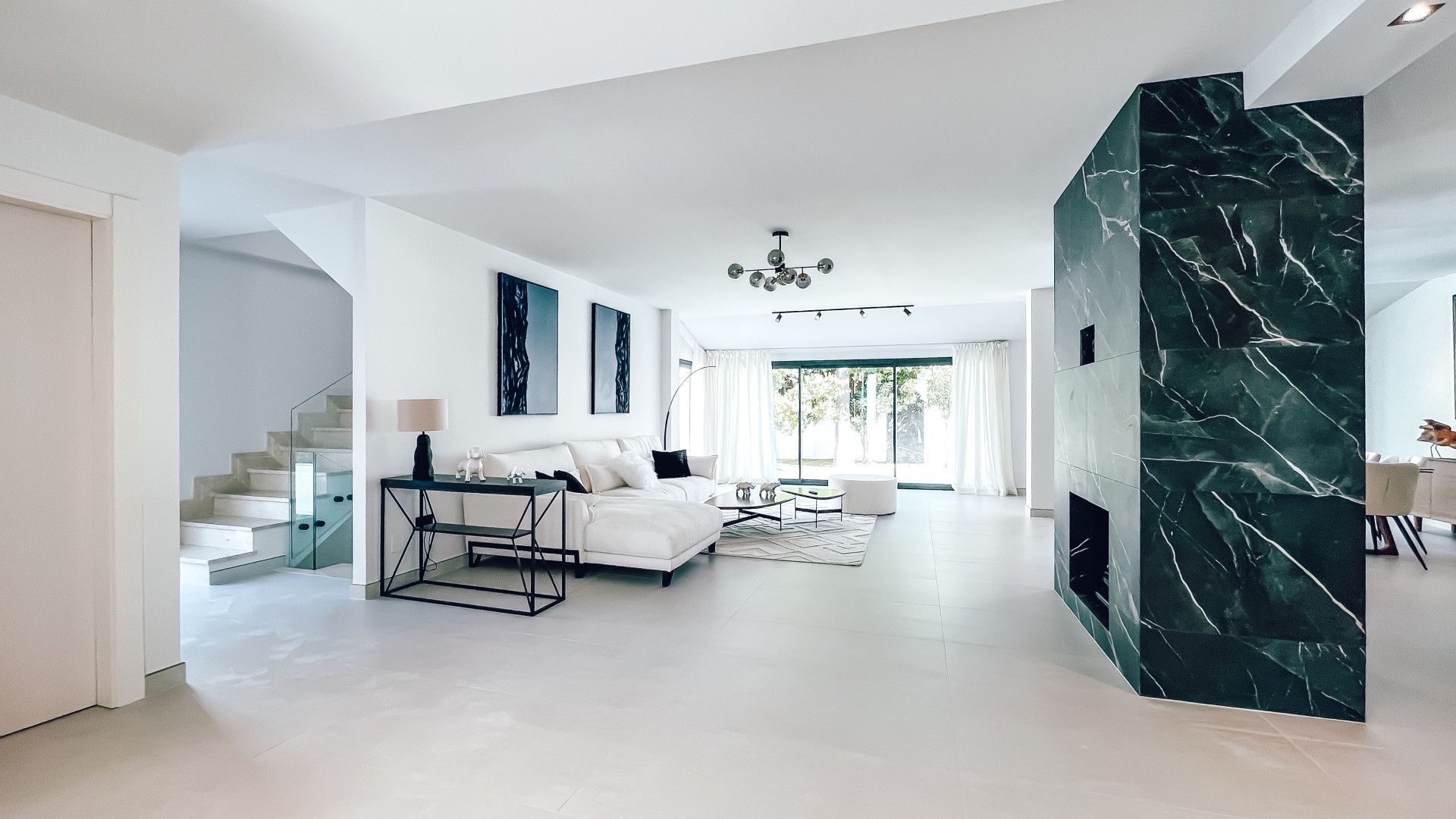 Villa in Nueva Andalucia, Rodeo Alto, Nueva Andalucia, 6/12