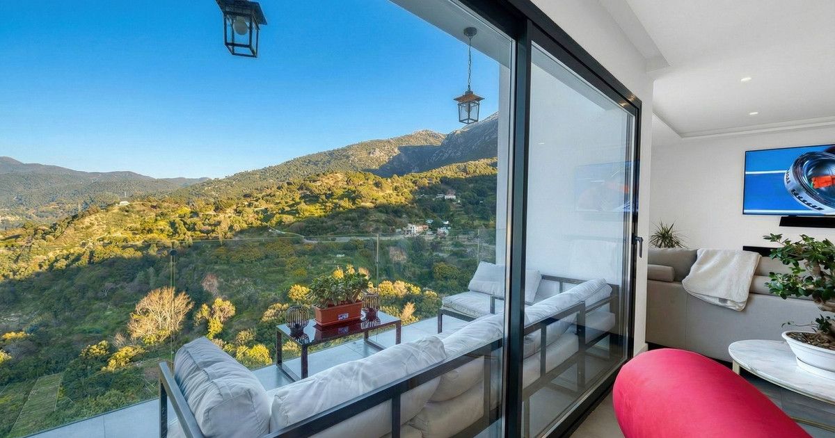 Detached Villa in Istán, Istán, 5/12