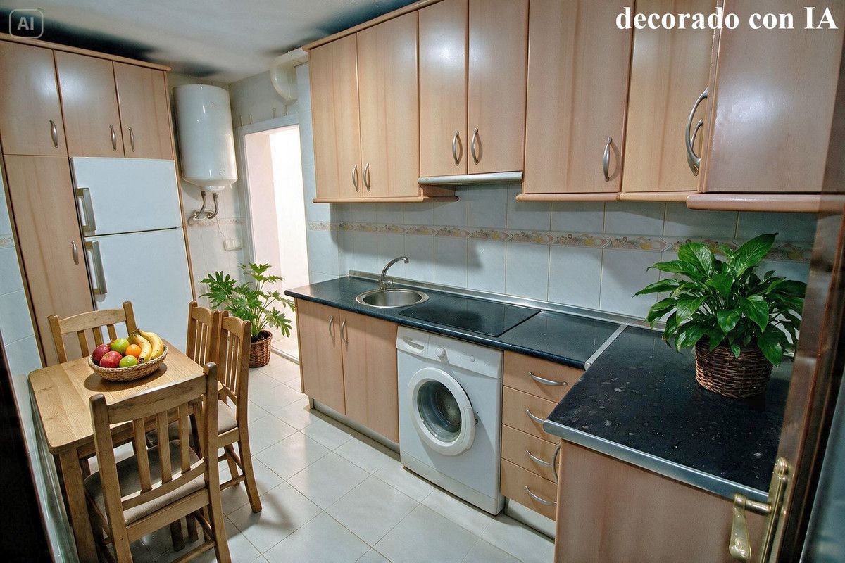 Ground Floor Apartment in Las Lagunas, Las Lagunas, 8/12