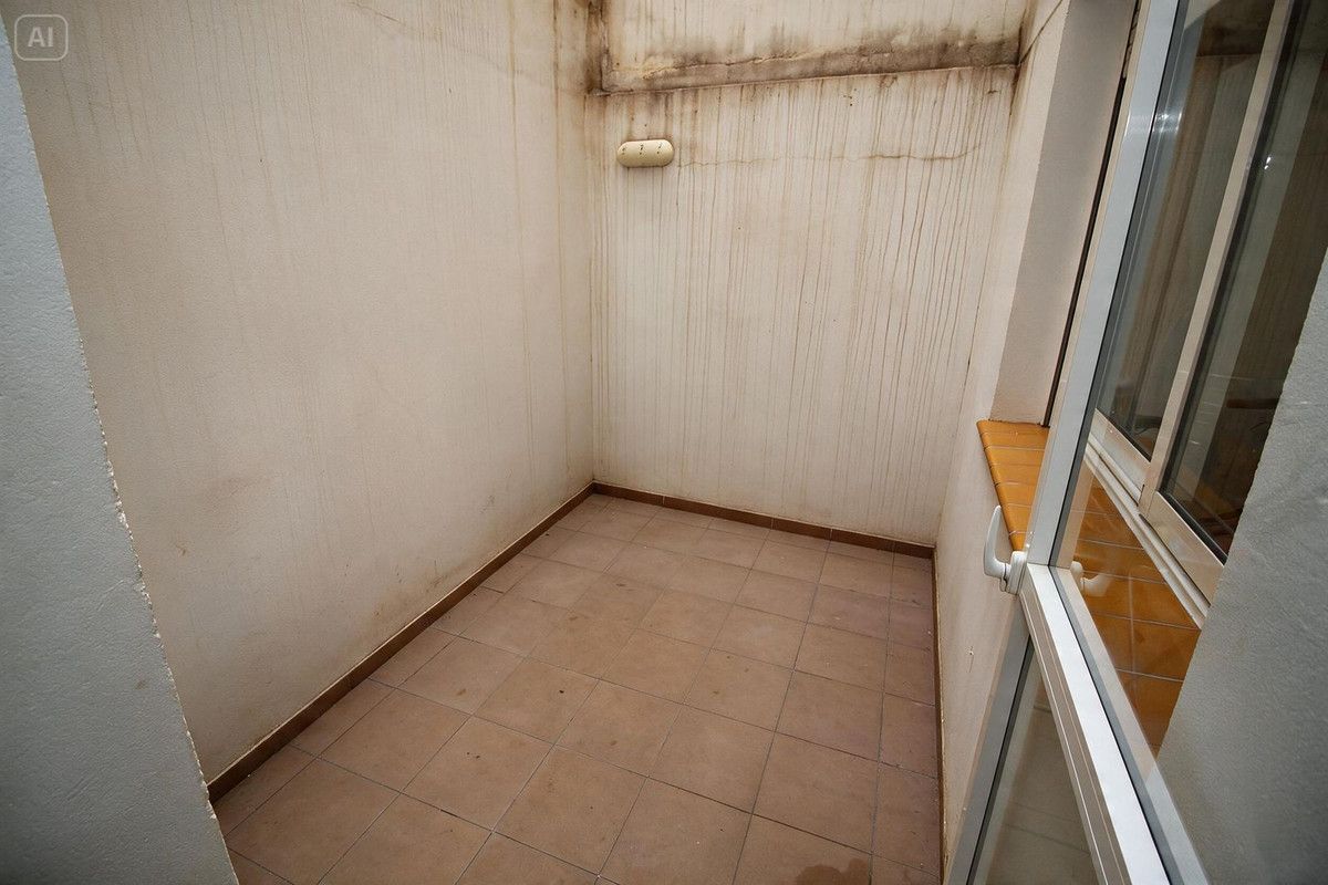 Ground Floor Apartment in Las Lagunas, Las Lagunas, 9/12