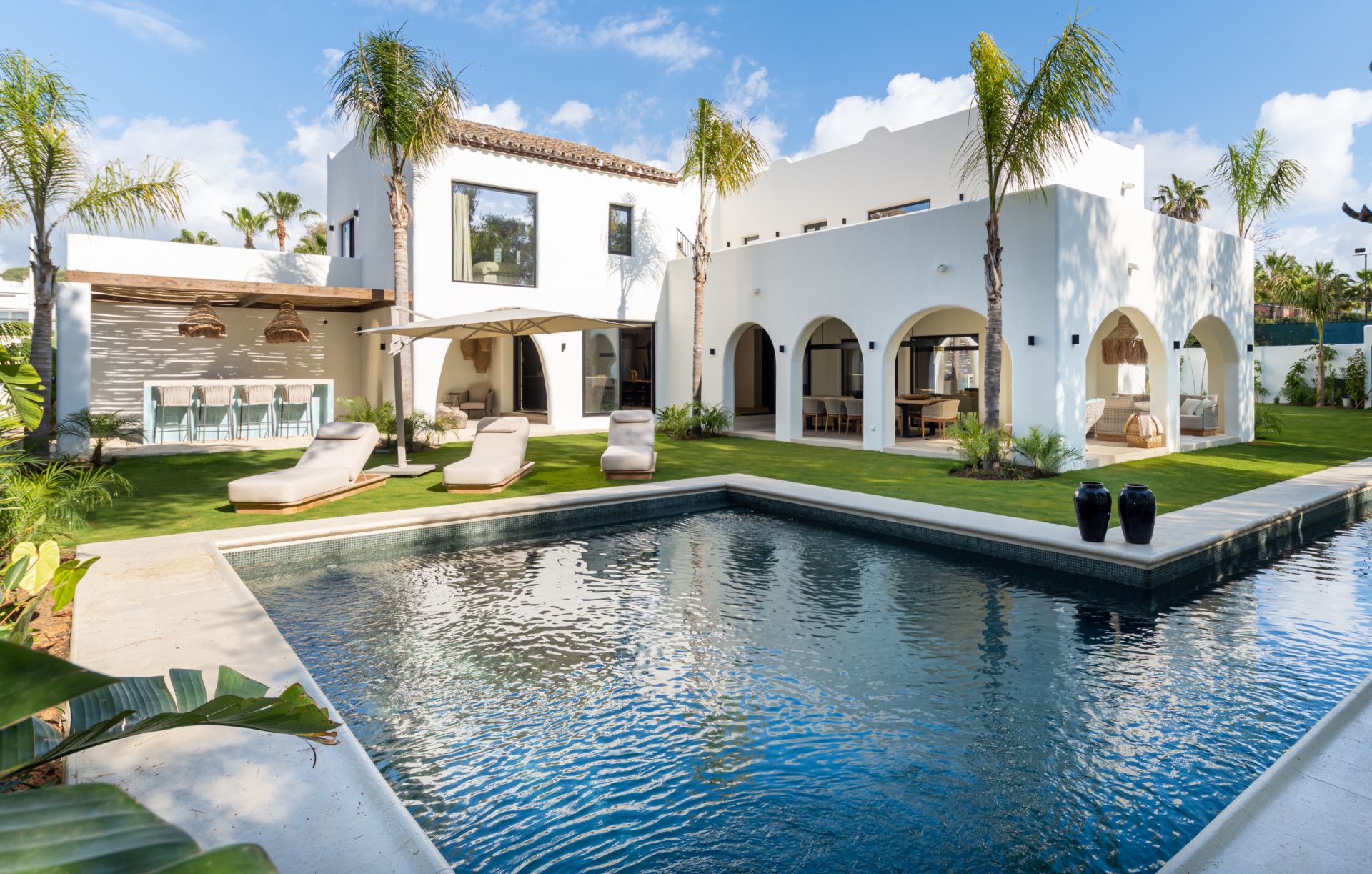 Villa in Estepona, Casasola, Estepona, 1/12