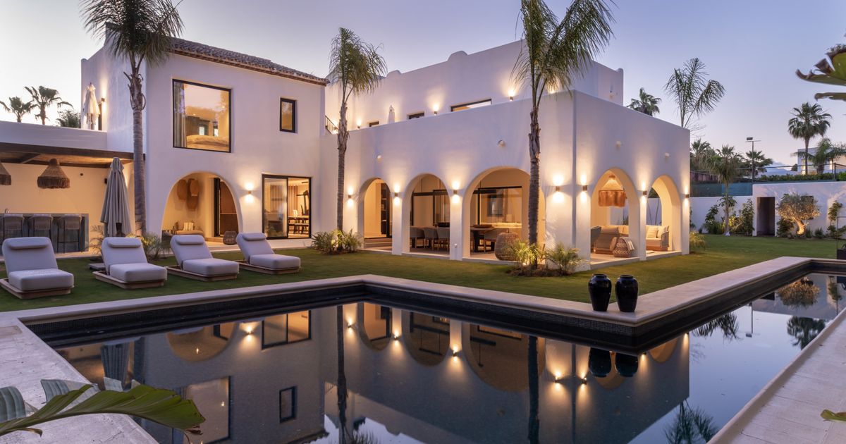 Villa in Estepona, Casasola, Estepona, 5/12
