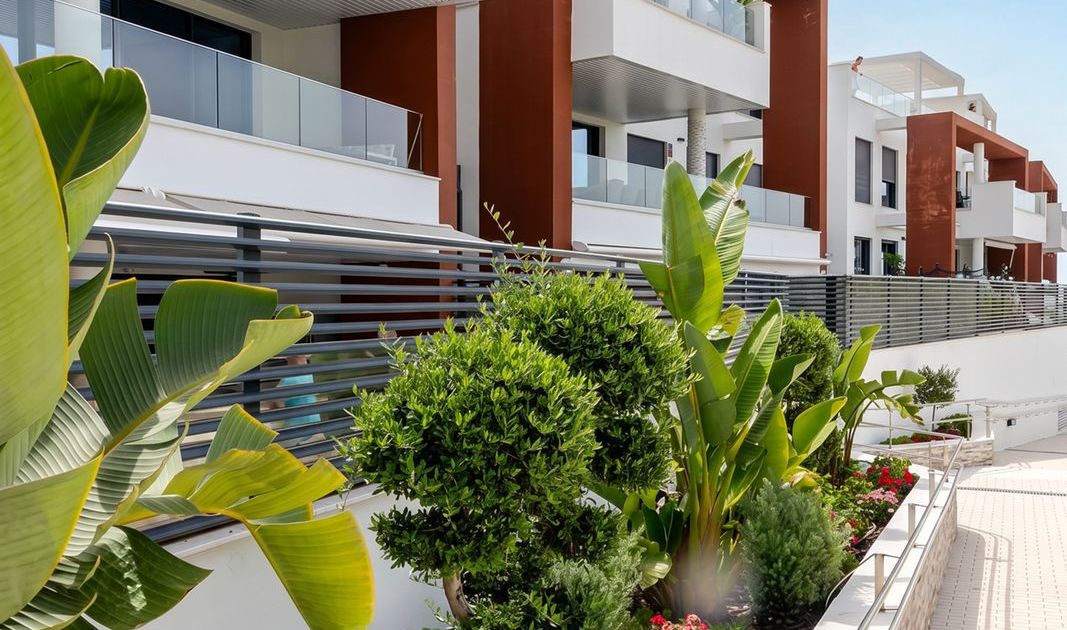 Ground Floor Apartment in Benahavís, Benahavís, 1/12