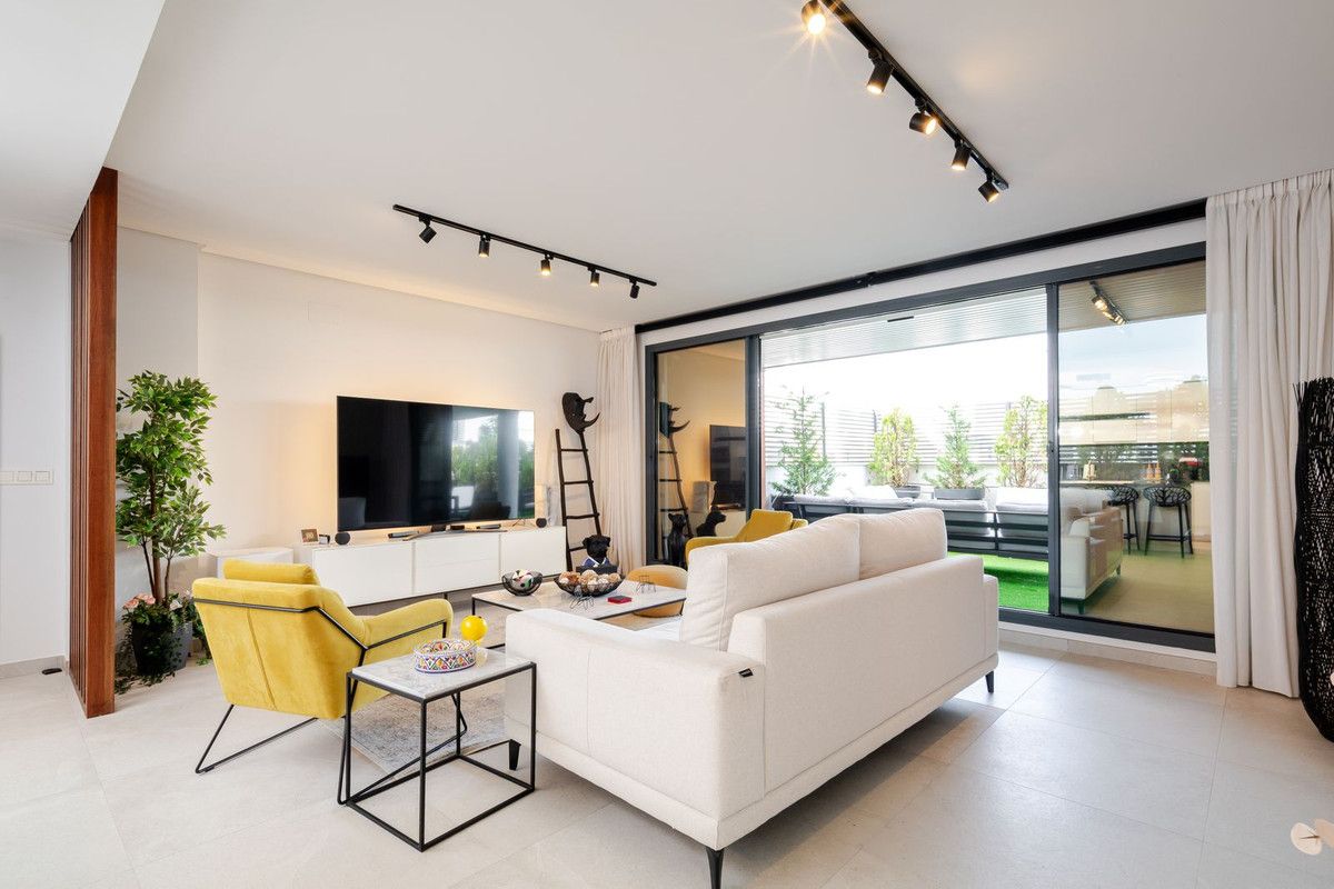 Ground Floor Apartment in Benahavís, Benahavís, 9/12