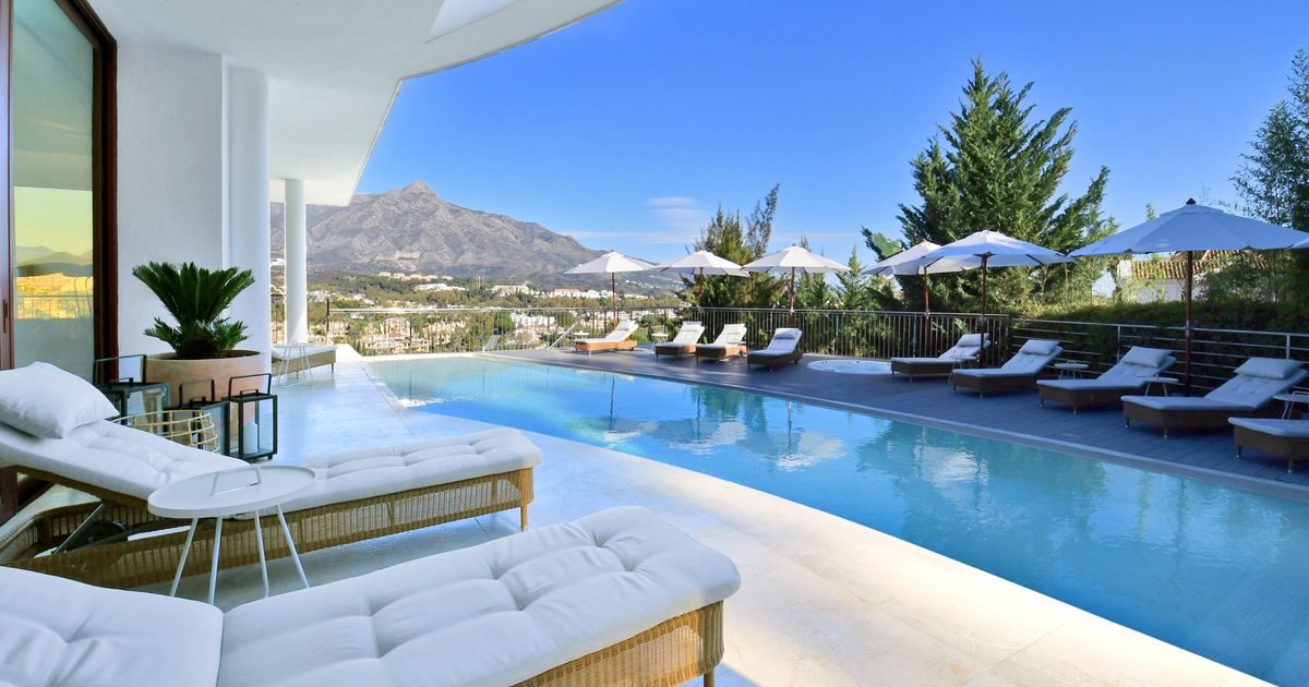 Villa à Nueva Andalucía, Nueva Andalucia, 4/12