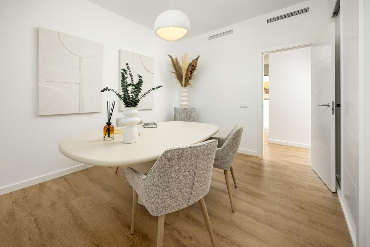 Ground Floor Apartment in Casares, Casares, 12/12
