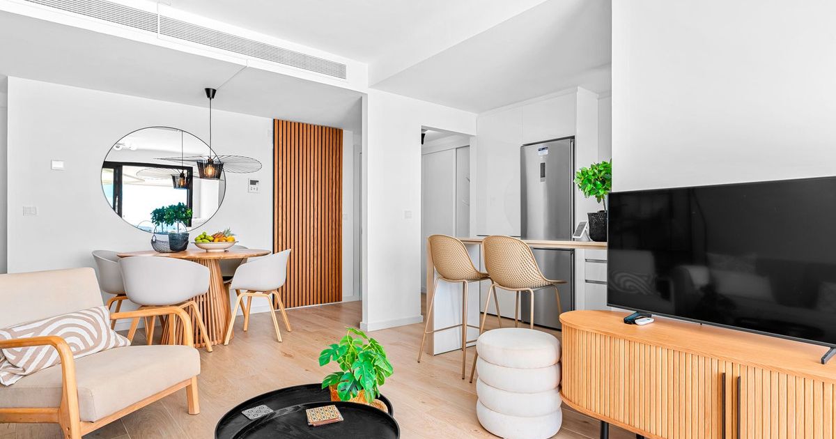 Middle Floor Apartment in Estepona, Estepona, 11/12