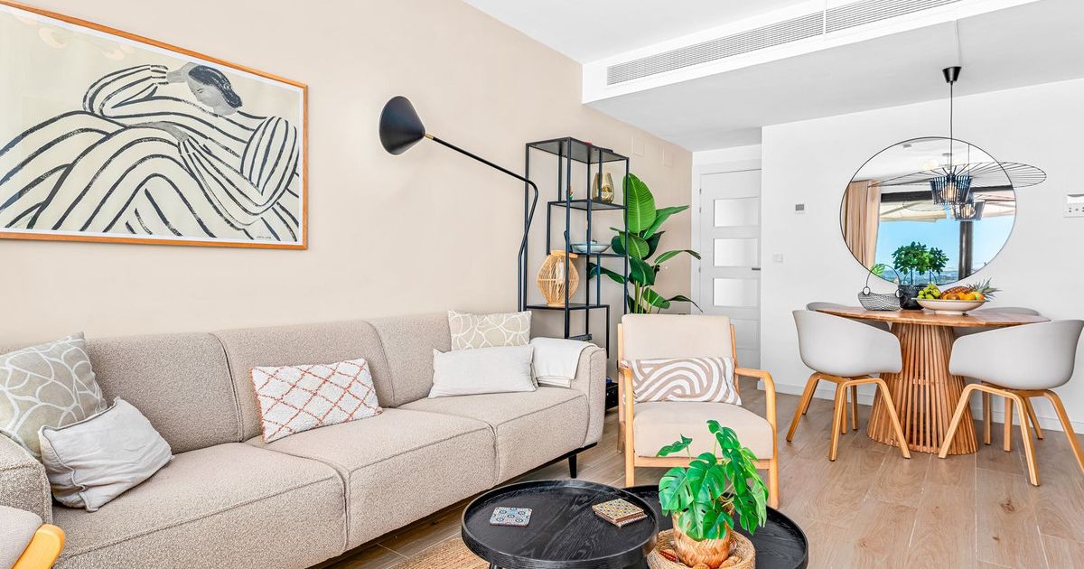 Middle Floor Apartment in Estepona, Estepona, 12/12