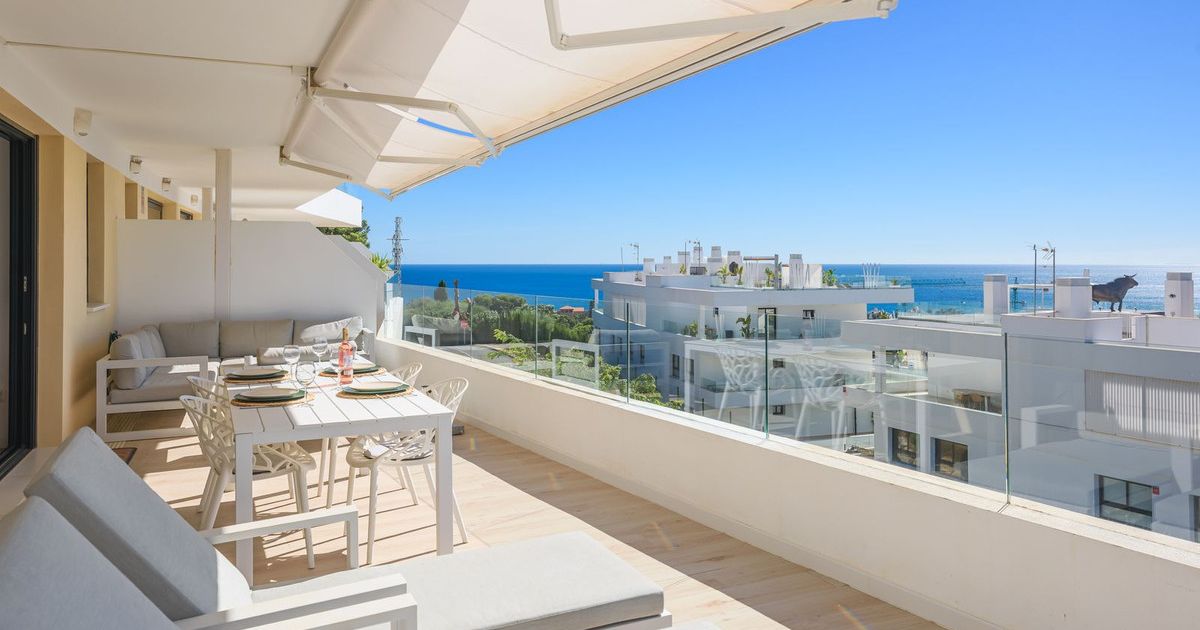Middle Floor Apartment in Estepona, Estepona, 7/12