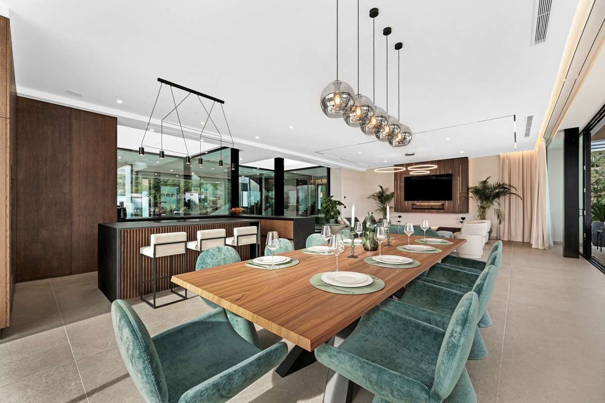 Villa in Benahavis, Benahavis, 2/12
