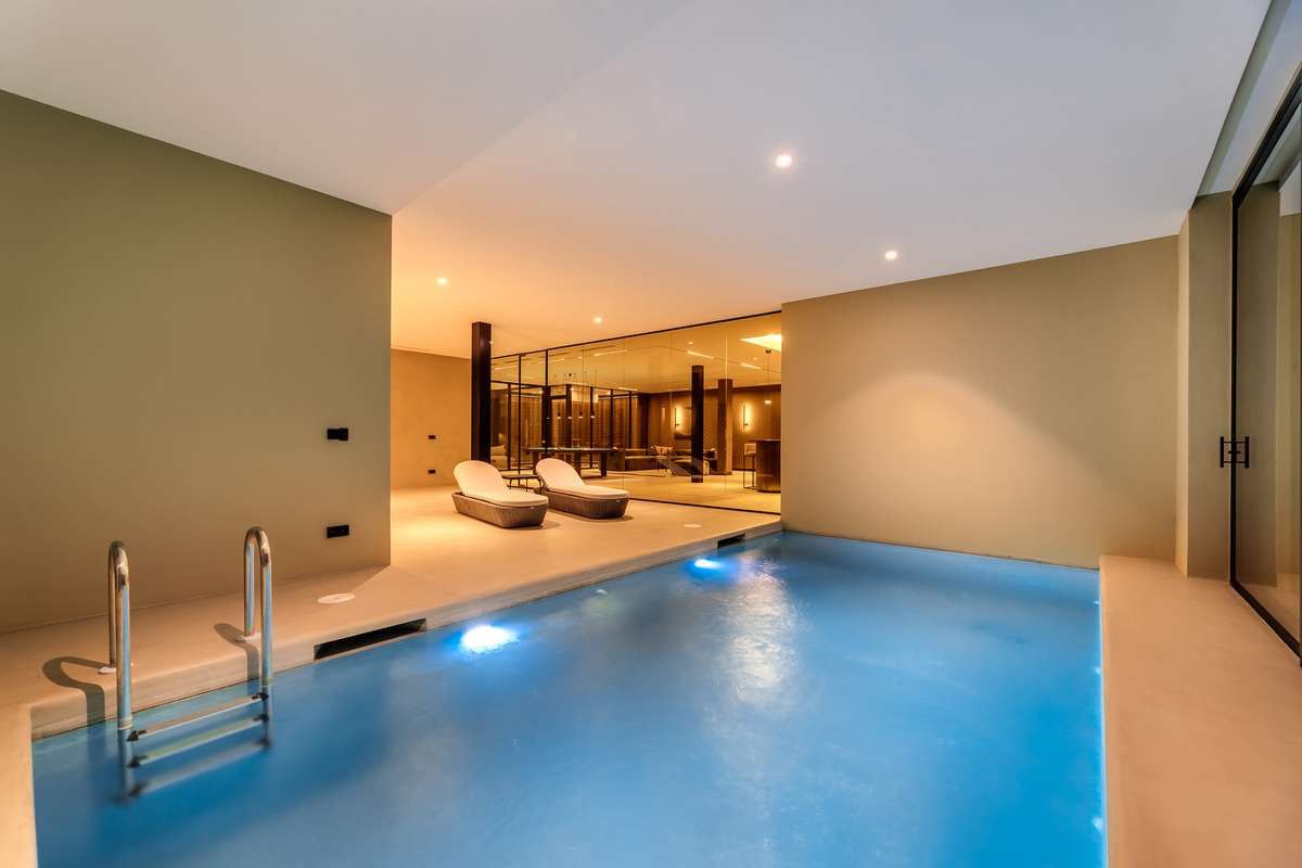 Villa in Benahavis, Benahavis, 4/12