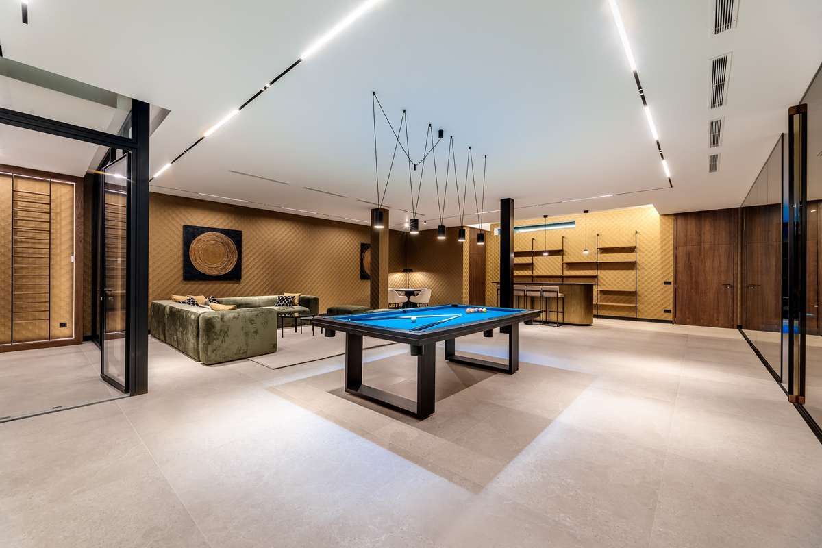 Villa in Benahavis, Benahavis, 8/12
