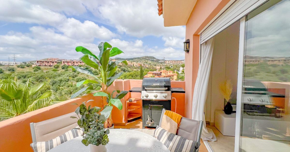 Middle Floor Apartment in Riviera del Sol, Riviera del Sol, 1/12