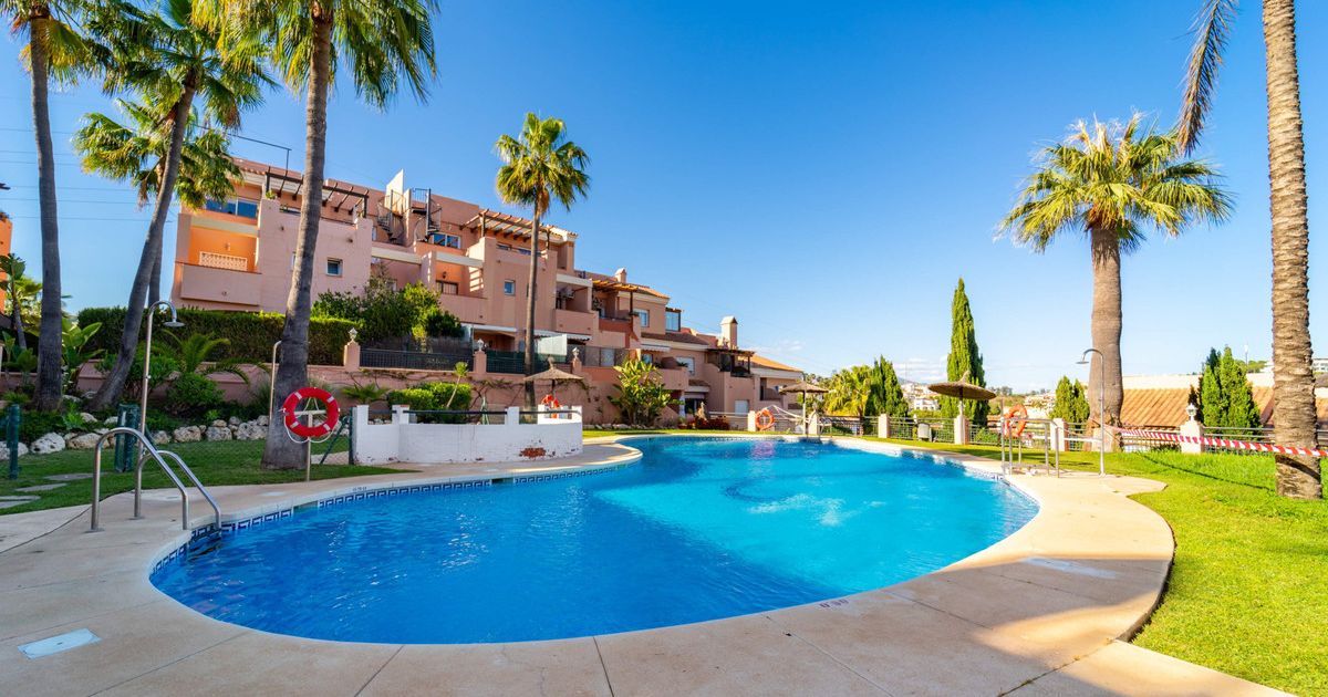 Middle Floor Apartment in Riviera del Sol, Riviera del Sol, 3/12