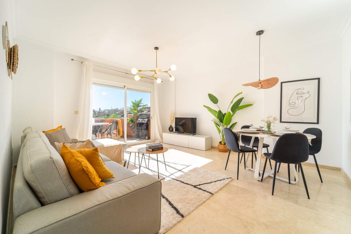 Middle Floor Apartment in Riviera del Sol, Riviera del Sol, 6/12