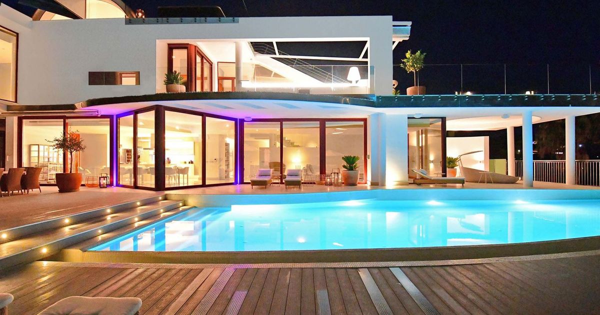 Detached Villa in Nueva Andalucía, Nueva Andalucía, 2/12