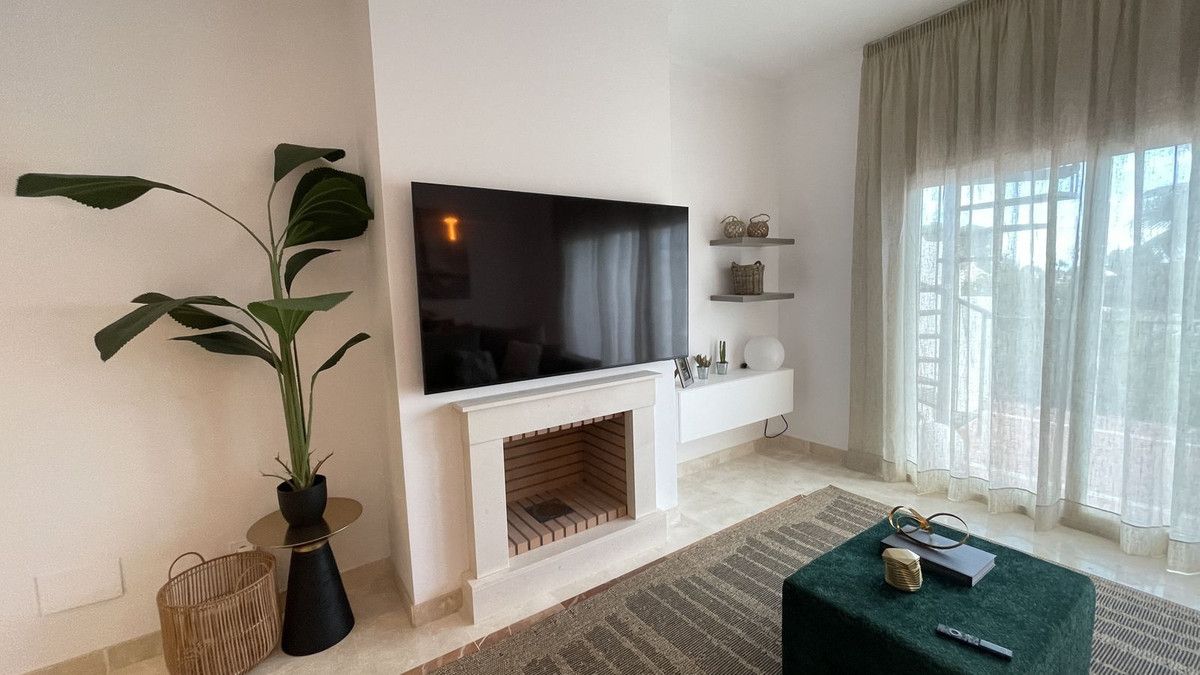 Mittelgeschoss-Apartment in El Paraiso, El Paraiso, 7/12