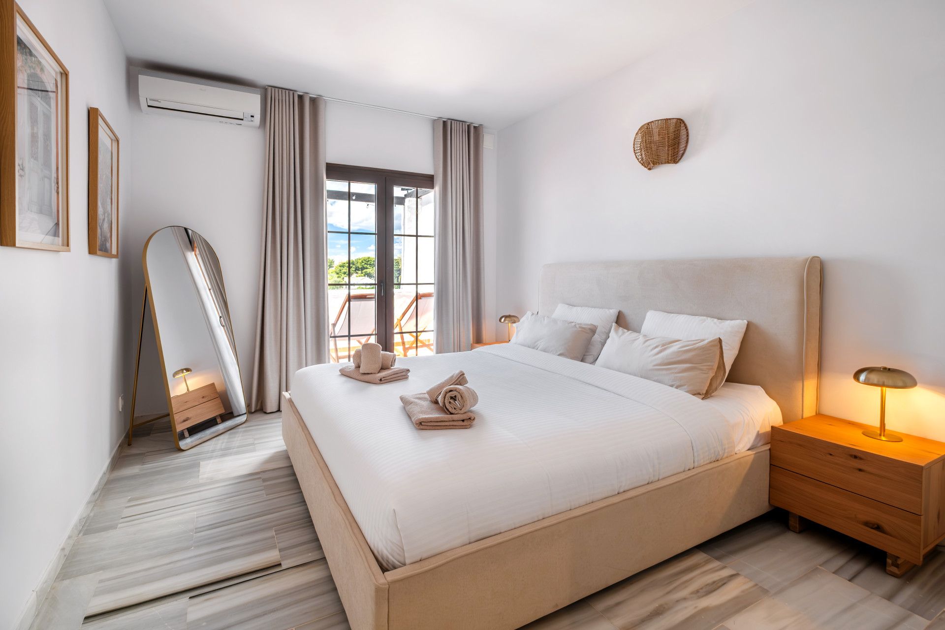 Ground Floor Apartment in Nueva Andalucia, Aldea Blanca, Nueva Andalucia, 11/12