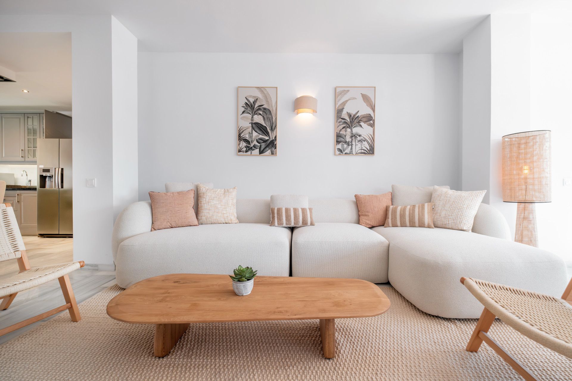 Ground Floor Apartment in Nueva Andalucia, Aldea Blanca, Nueva Andalucia, 8/12