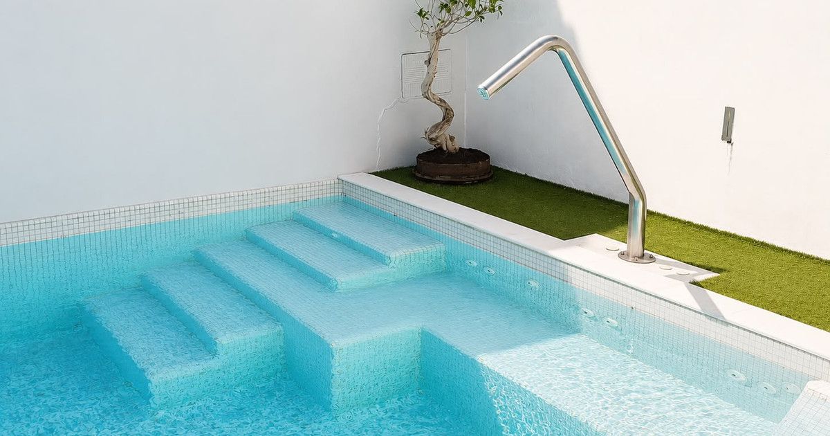 Geschakelde Woning in Nueva Andalucía, Nueva Andalucía, 7/12