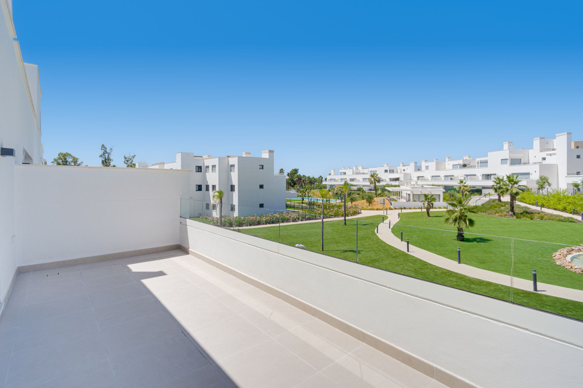Apartment in Estepona, Aqua Gardens, Estepona, 2/12