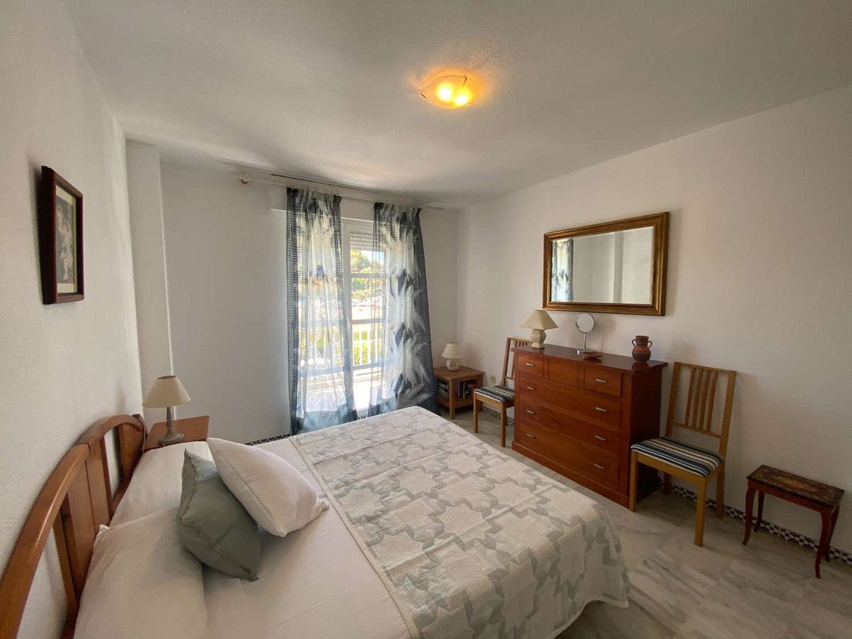 Wohnung in der mittleren Etage in Fuengirola, Fuengirola, 12/12