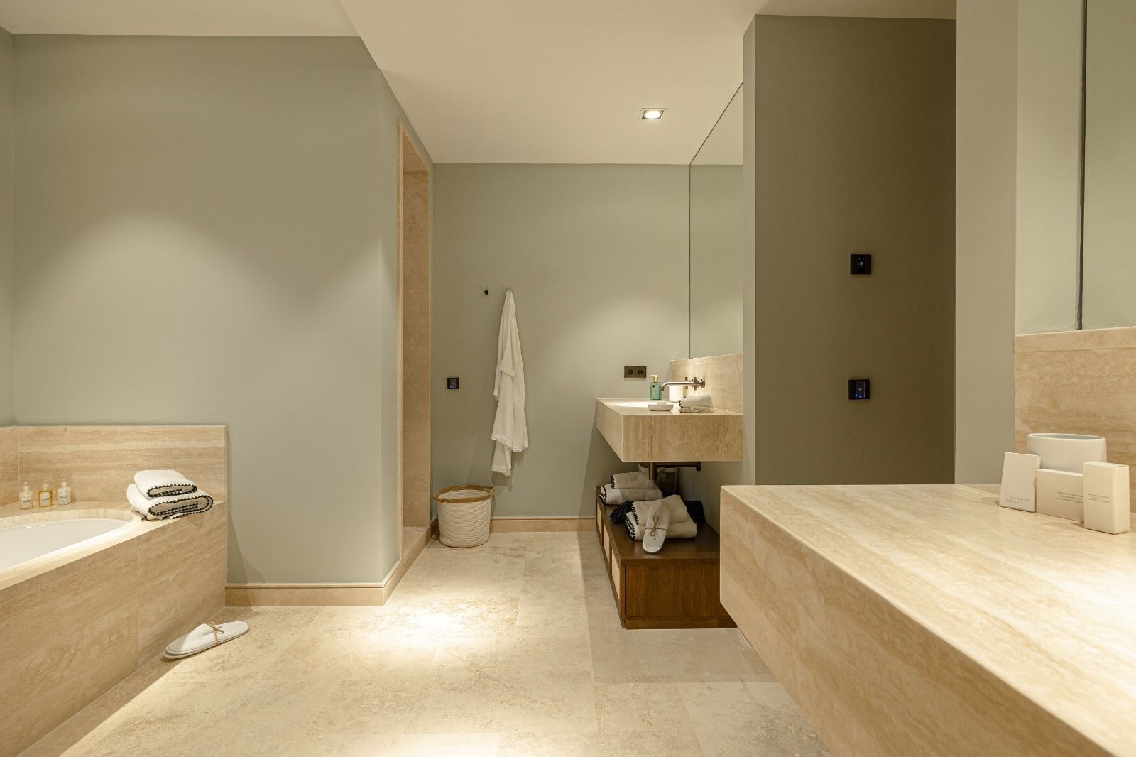 Appartement en Rez-de-Chaussée à Casares, Casares, 2/12