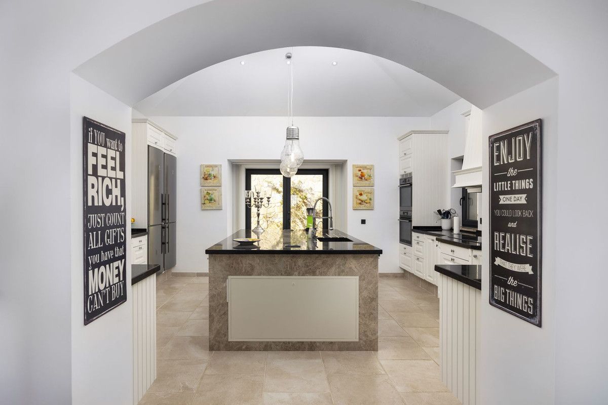 Detached Villa in Mijas, Mijas, 4/12