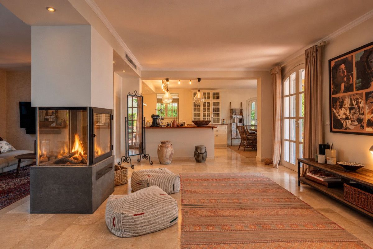 Detached Villa in Marbella, Marbella, 4/12