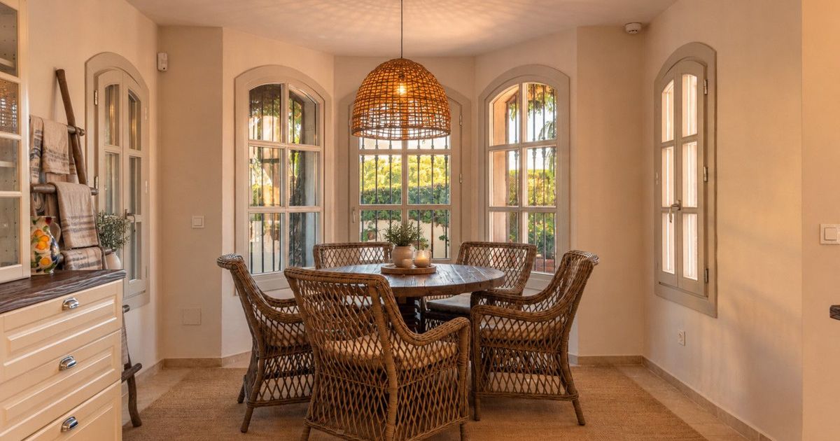 Detached Villa in Marbella, Marbella, 6/12