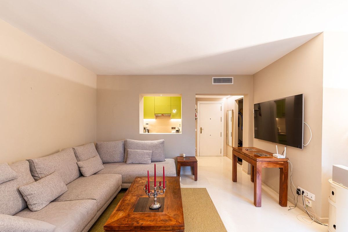 Appartement en étage intermédiaire à Estepona, Estepona, 8/12