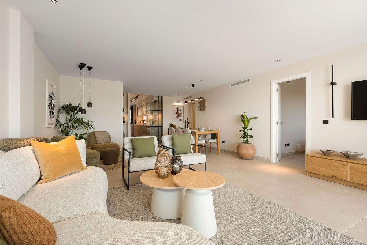 Appartement op de middelste verdieping in Nueva Andalucía, Nueva Andalucía, 12/12