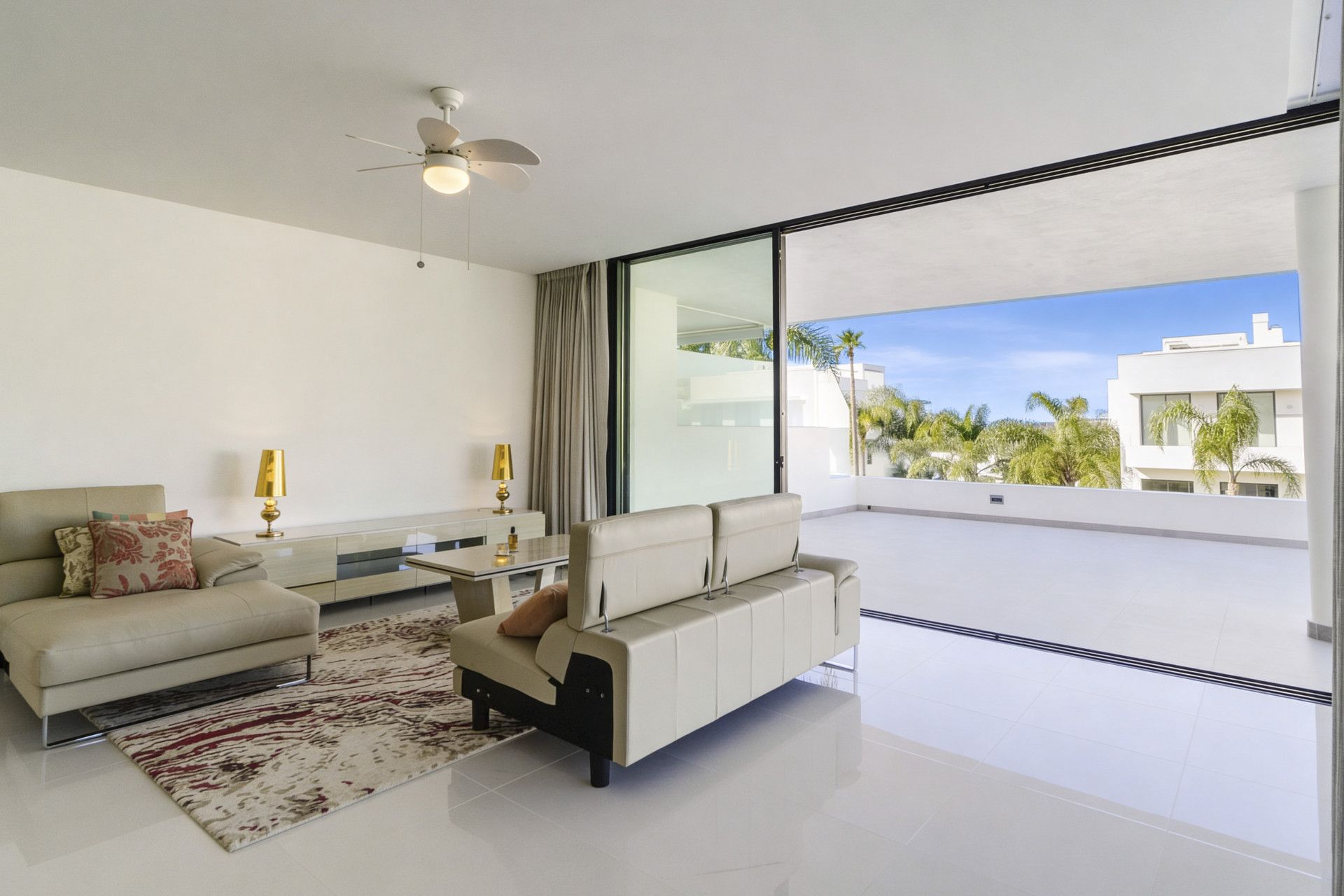 Apartment in Estepona, New Golden Mile, Estepona, 10/12