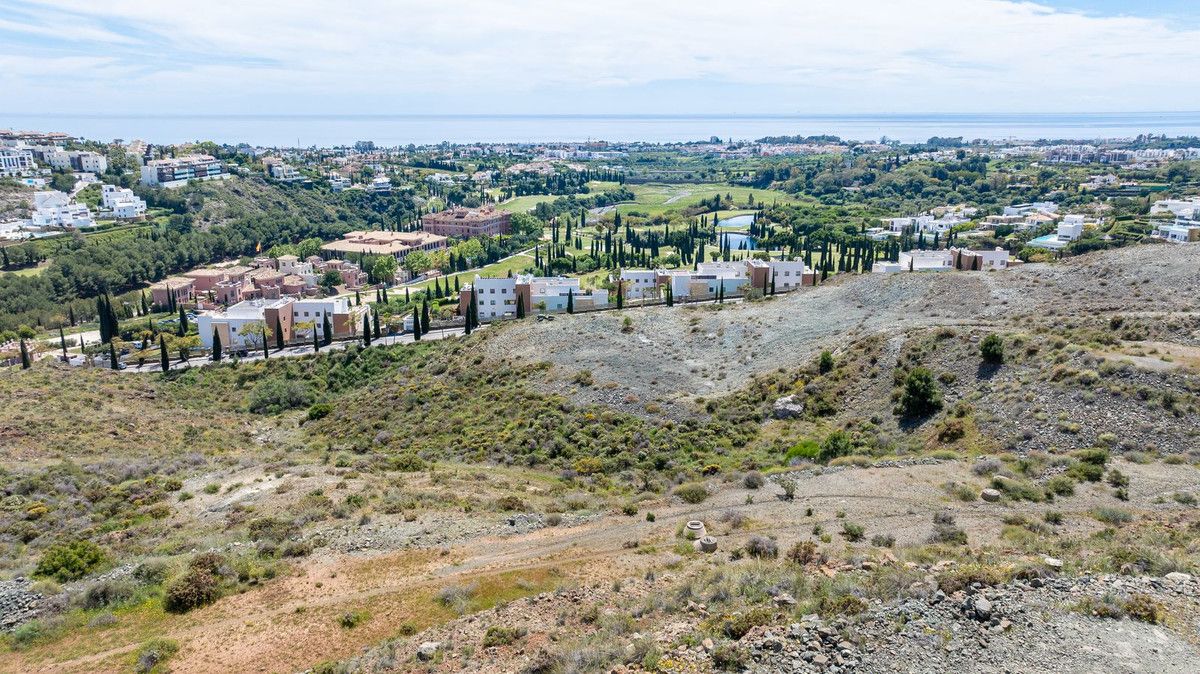 Участок под жилую застройку в Benahavís, Benahavís, 5/12