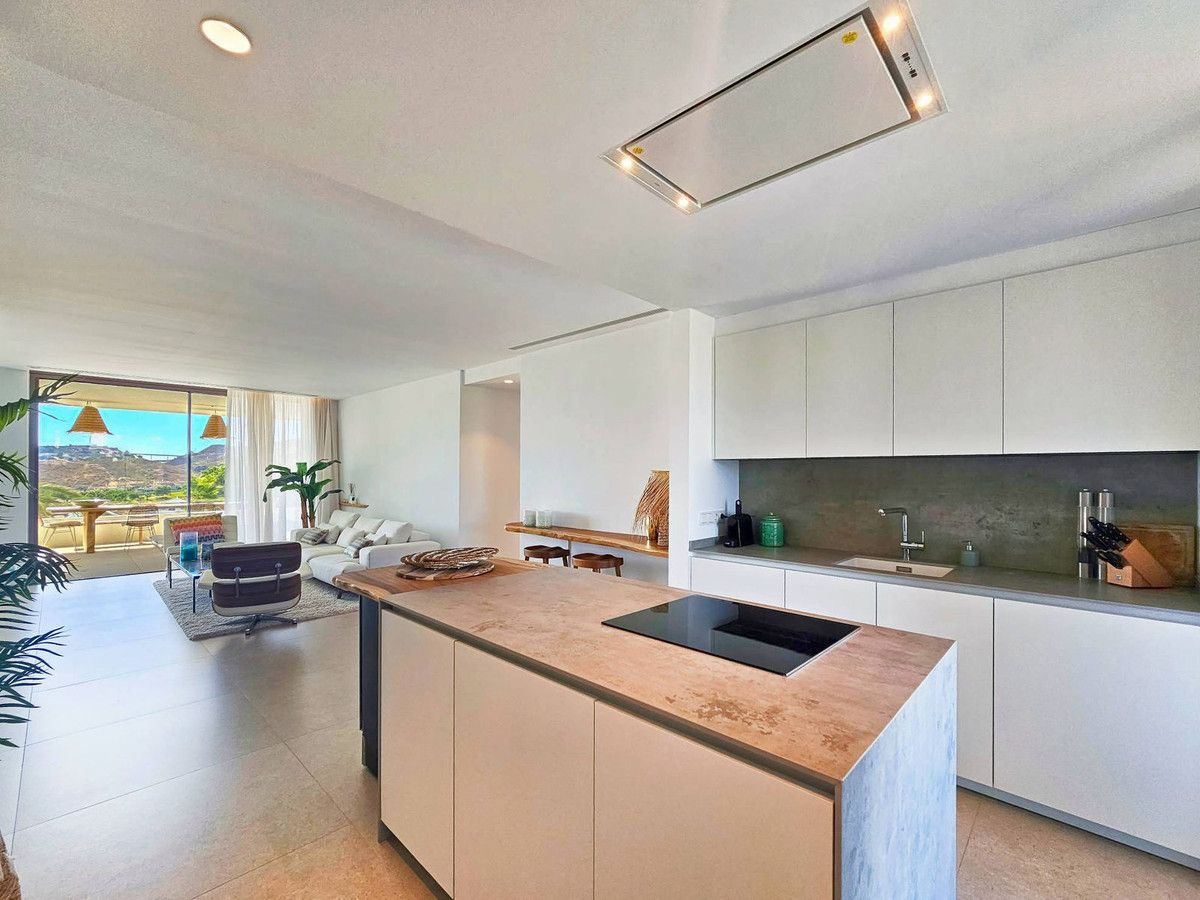 Apartament na środkowym piętrze w Los Arqueros, Los Arqueros, 3/12
