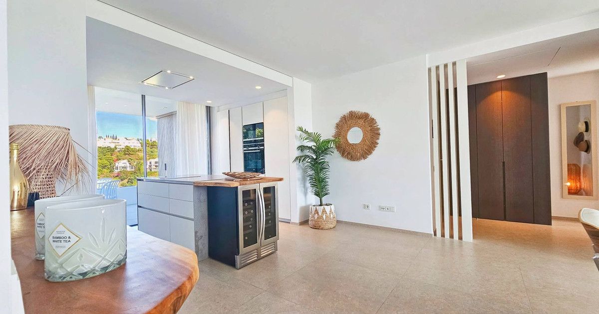 Apartament na środkowym piętrze w Los Arqueros, Los Arqueros, 9/12