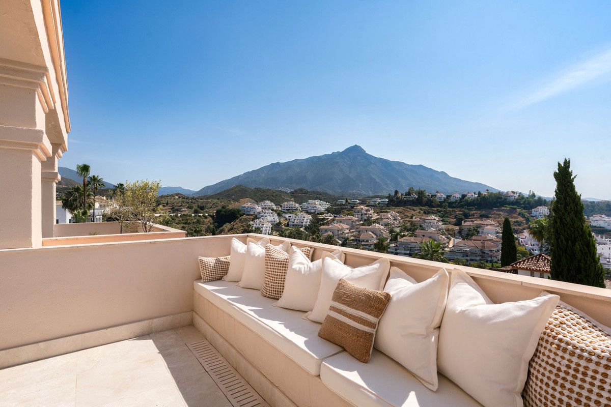 Apartamento Planta Media en Nueva Andalucía, Nueva Andalucía, 1/12
