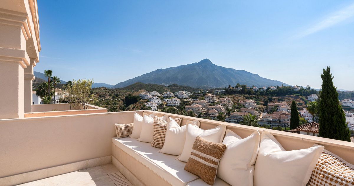 Apartamento Planta Media en Nueva Andalucía, Nueva Andalucía, 1/12