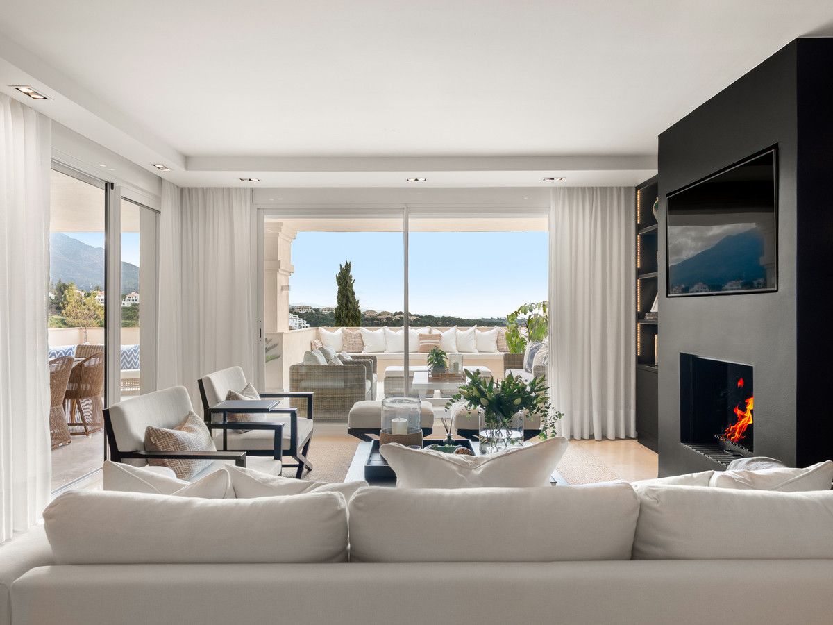 Apartamento Planta Media en Nueva Andalucía, Nueva Andalucía, 11/12