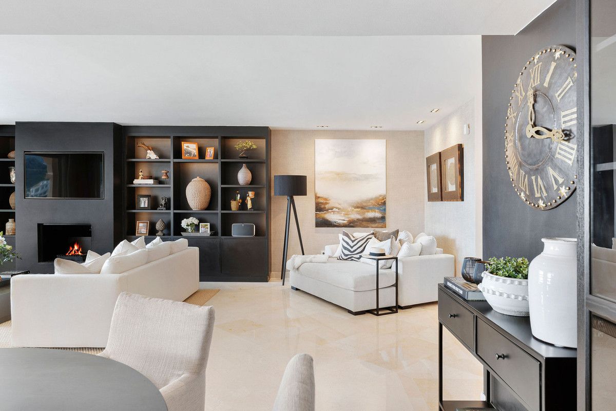 Apartamento Planta Media en Nueva Andalucía, Nueva Andalucía, 8/12