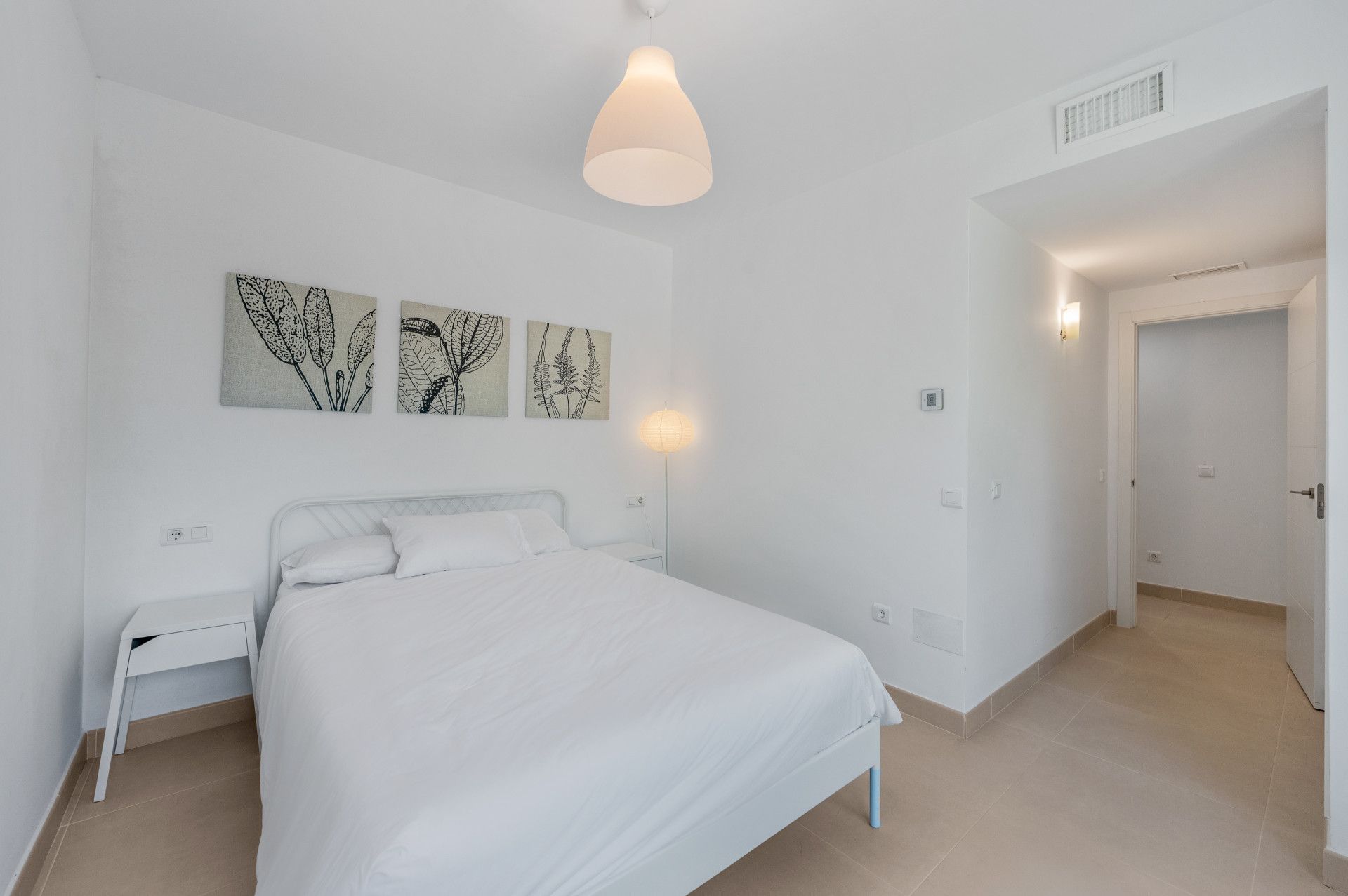 Semi Detached Villa in Marbella East, Hacienda las Chapas, Marbella East, 12/12