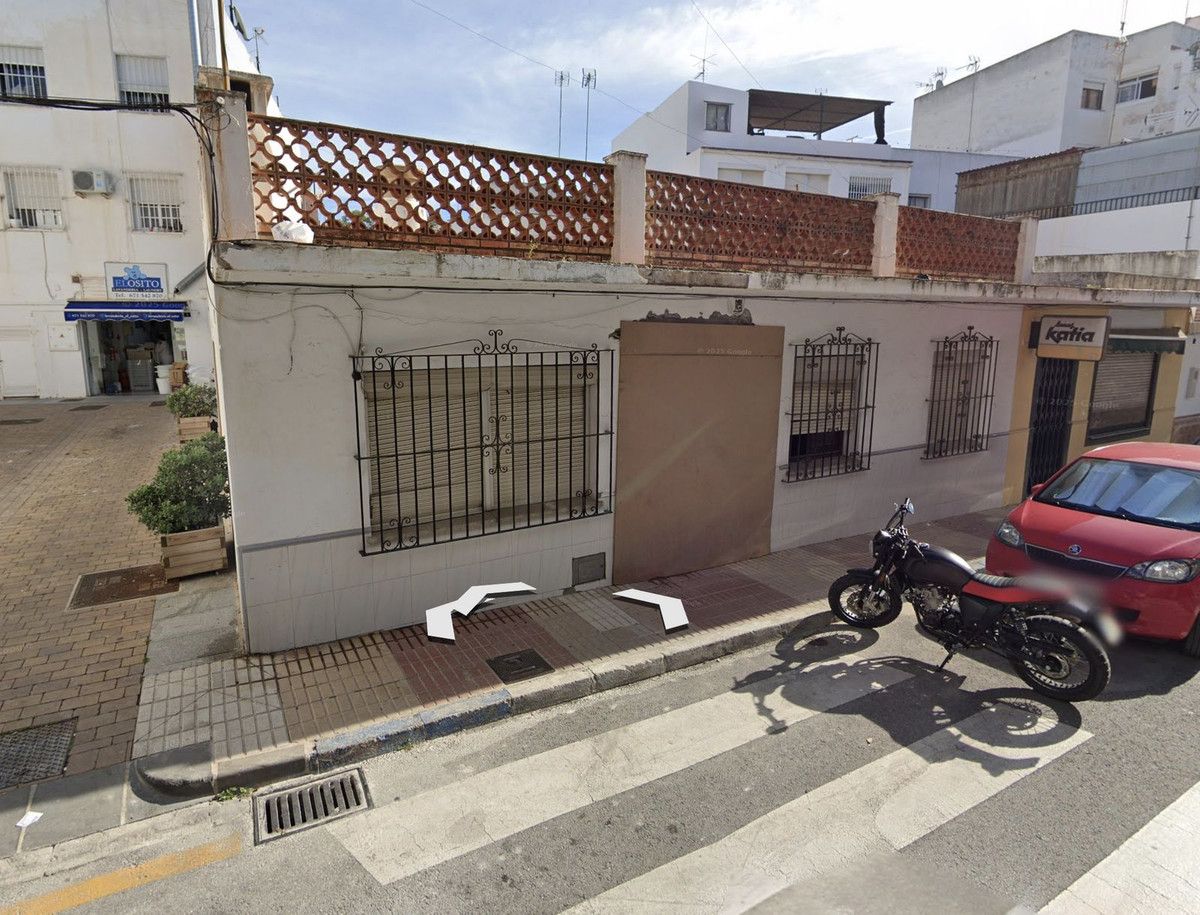 Residential Plot in San Pedro de Alcántara, San Pedro de Alcántara, 4/10