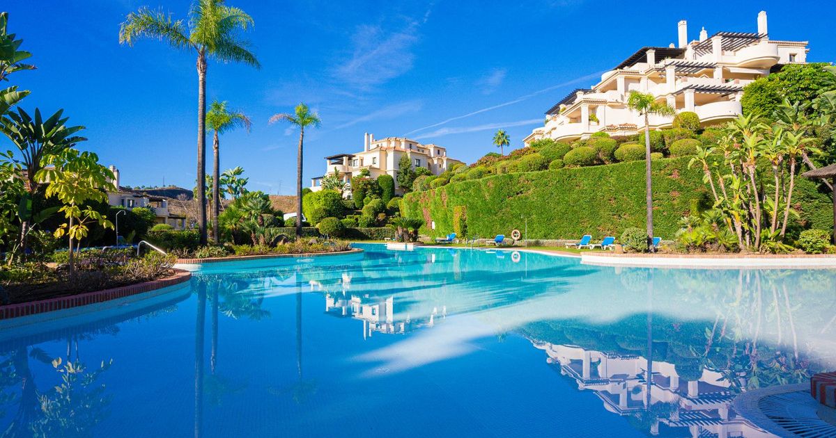 Apartamento en Planta Baja en Benahavís, Benahavís, 2/12