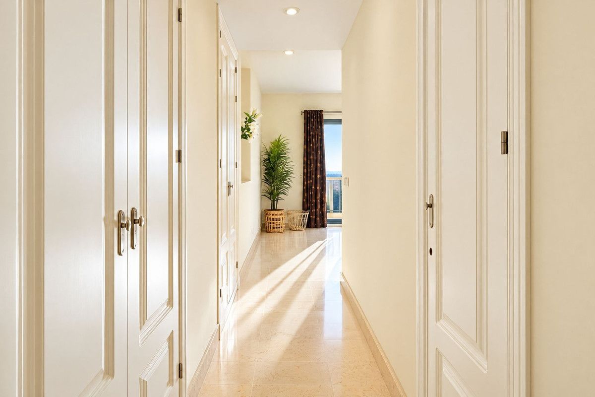Apartamento en Planta Baja en Benahavís, Benahavís, 12/12