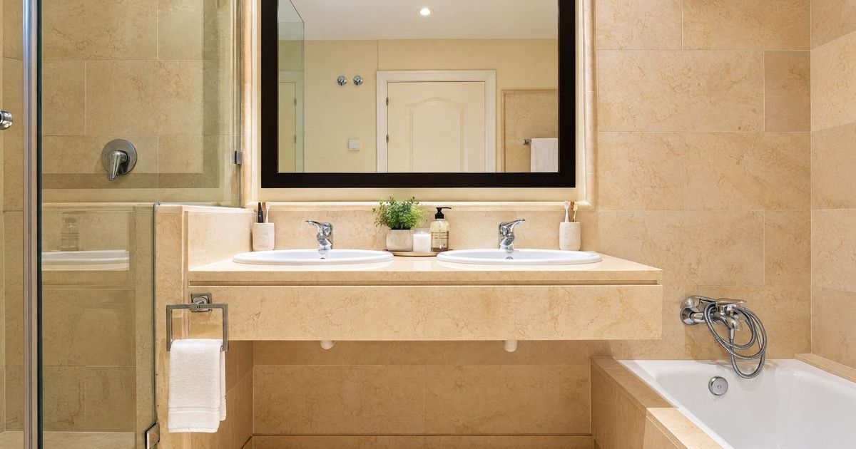 Apartamento en Planta Baja en Benahavís, Benahavís, 9/12