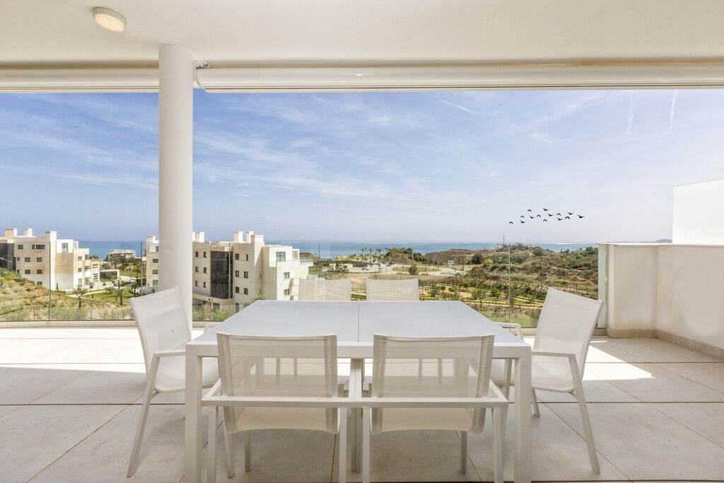 Apartamento en planta media en Higueron, Higueron, 2/12