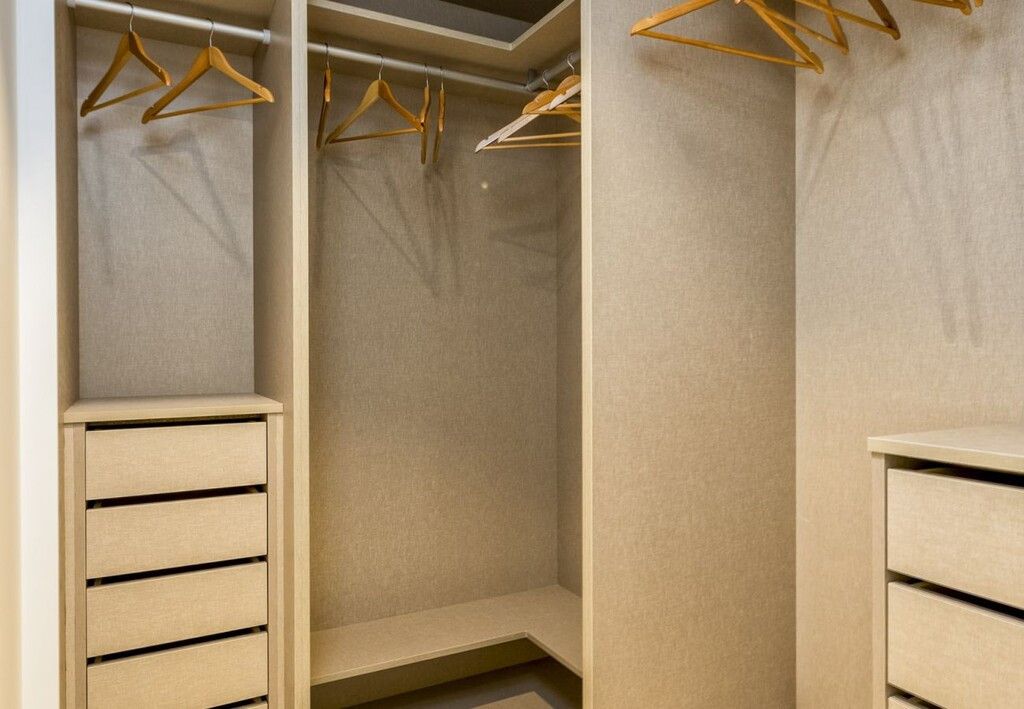 Apartamento en planta media en Higueron, Higueron, 12/12