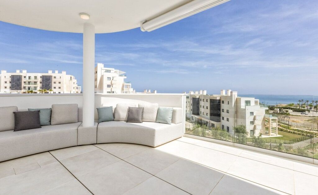 Apartamento en planta media en Higueron, Higueron, 6/12
